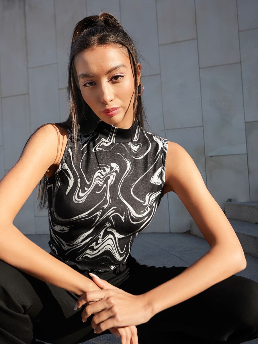 SHEIN 大理石圖案立領背心上衣 - 黑與白 - 查看 1