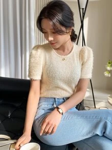 DAZY 泡泡袖素色毛茸茸上衣 - 米色 - 查看 1