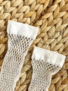 DAZY Solid Fishnet Socks - White - View 7