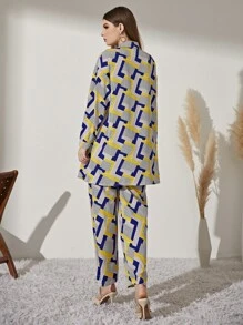 Seusyu Geo And Striped Print Button Up Blouse With Trousers - Multicolor - View 2