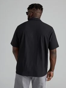 Manfinity Homme Men Plus Flap Pocket Solid Shirt - Black - View 2
