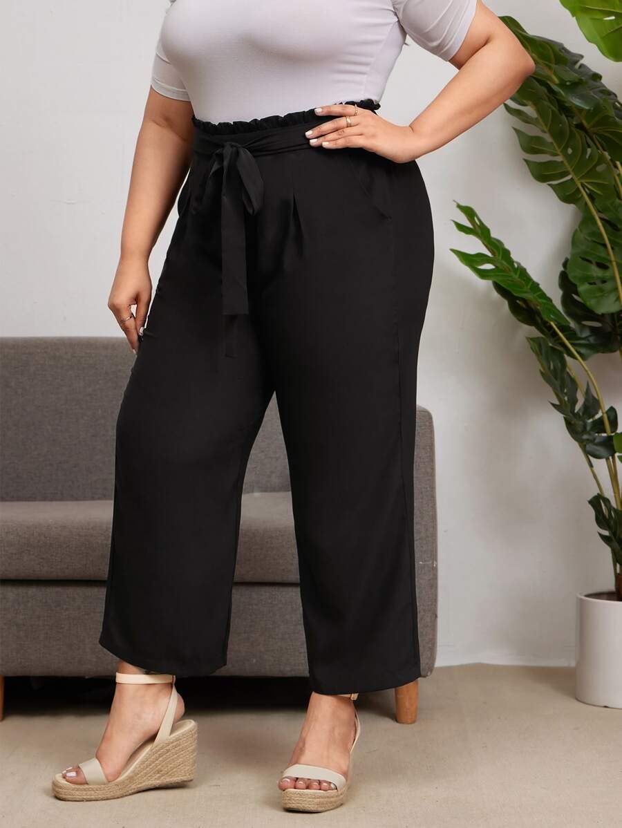 SHEIN 大碼素色腰帶直筒褲 - 黑色 - 查看 1