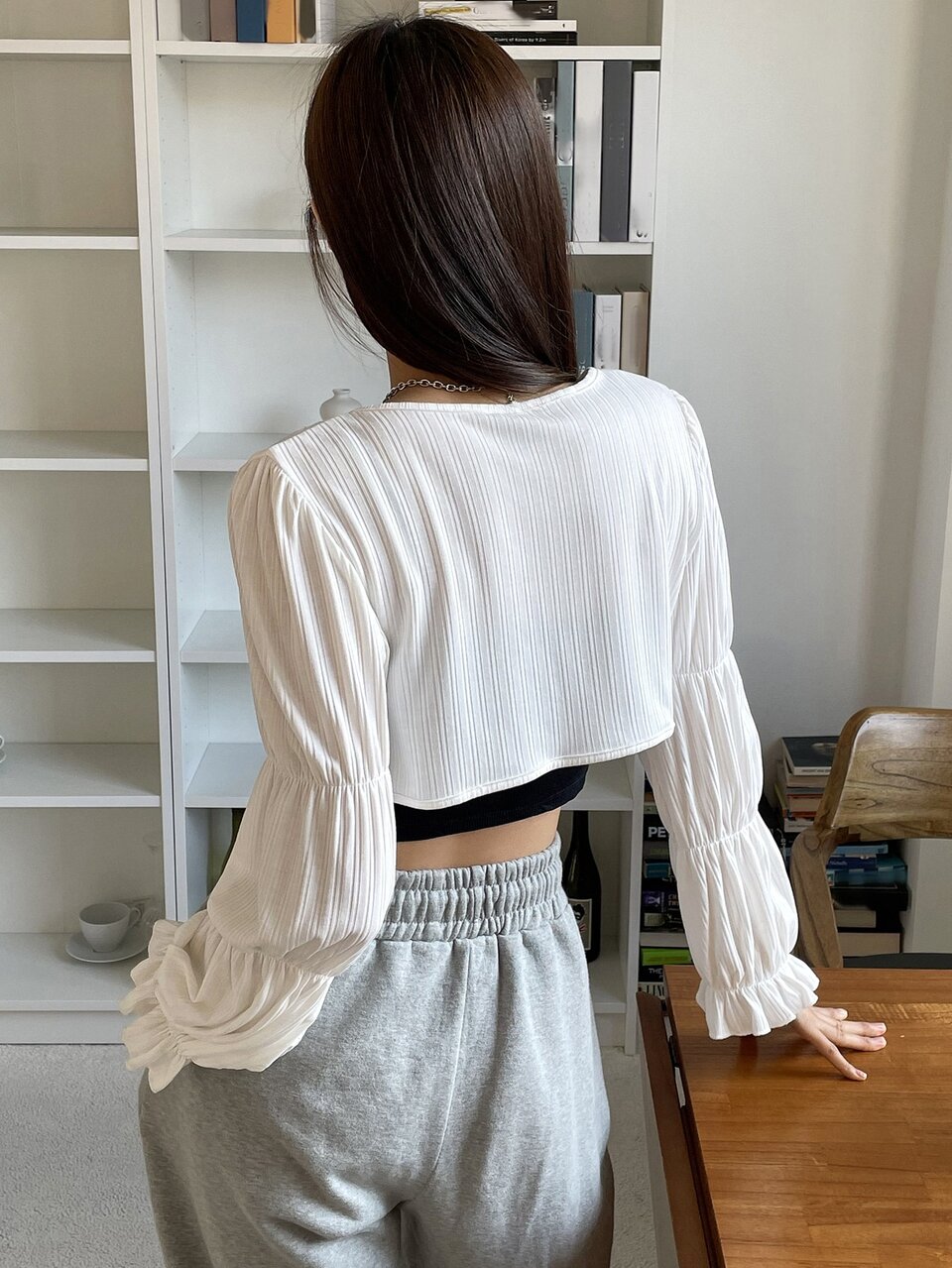 1pc Tie Front Flounce Sleeve Crop Top Long Sleeve Women Tops,Fall Women Clothes