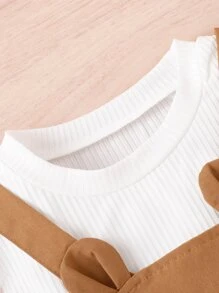 SHEIN 少女泡泡袖實色t恤和卡通刺繡荷葉邊連身裙 - 彩色 - 查看 3