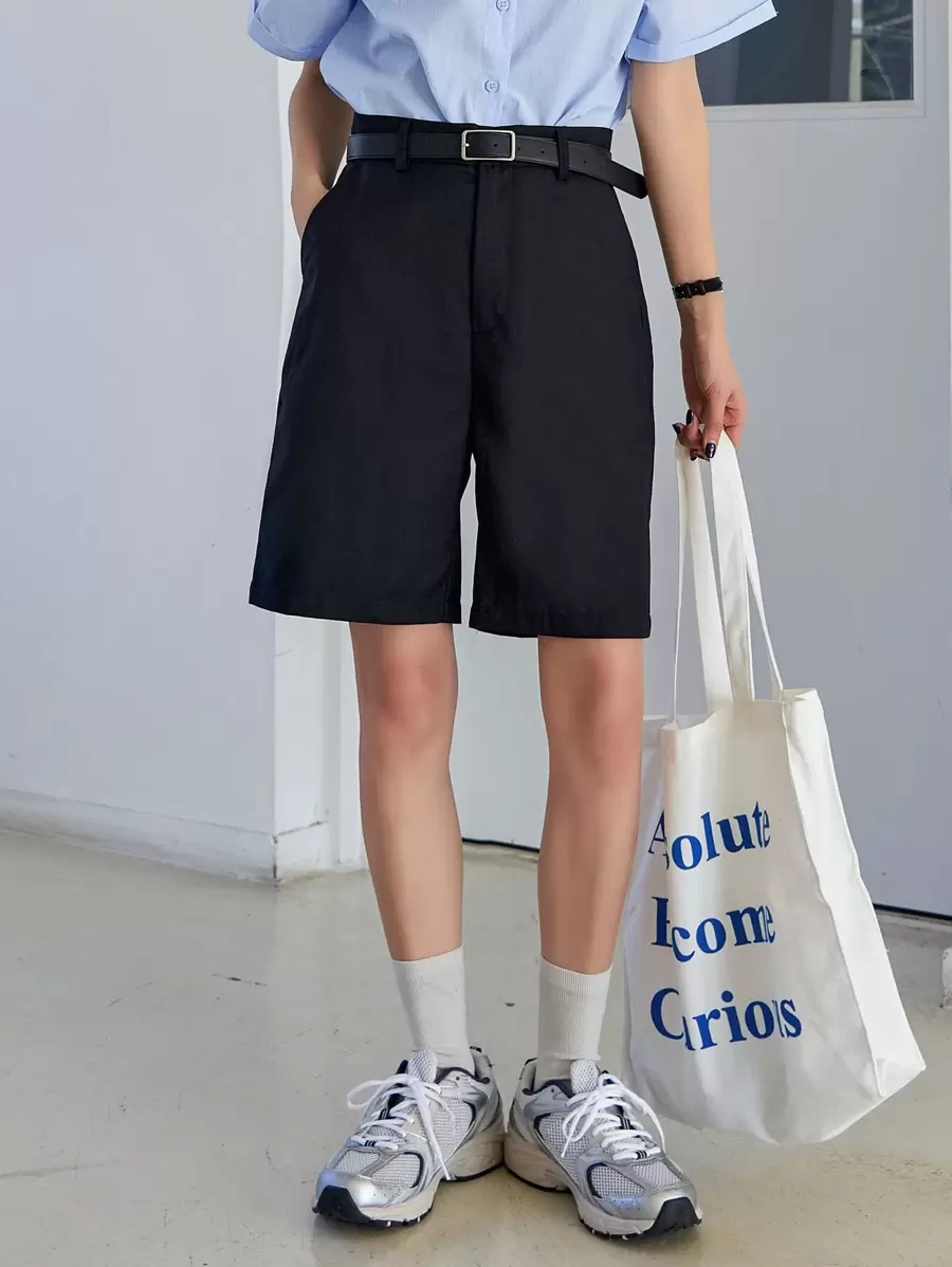 DAZY 實色斜口袋短褲(無腰帶) - 黑色 - 查看 1