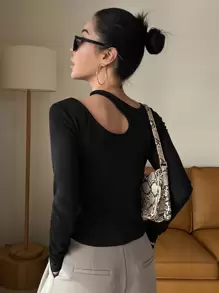 DAZY Letter Graphic Cut Out Rib-Knit Tee Going Out Tops Festival,Fall Clothes,Back To School Clothes Long Sleeve Women Tops - Black - View 2