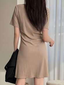 DAZY 羅紋針織V領T恤連衣裙 - 卡其色 - 查看 2