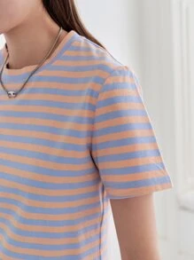 DAZY Áo thun cổ tròn in sọc - Nhiều màu - Xem 5