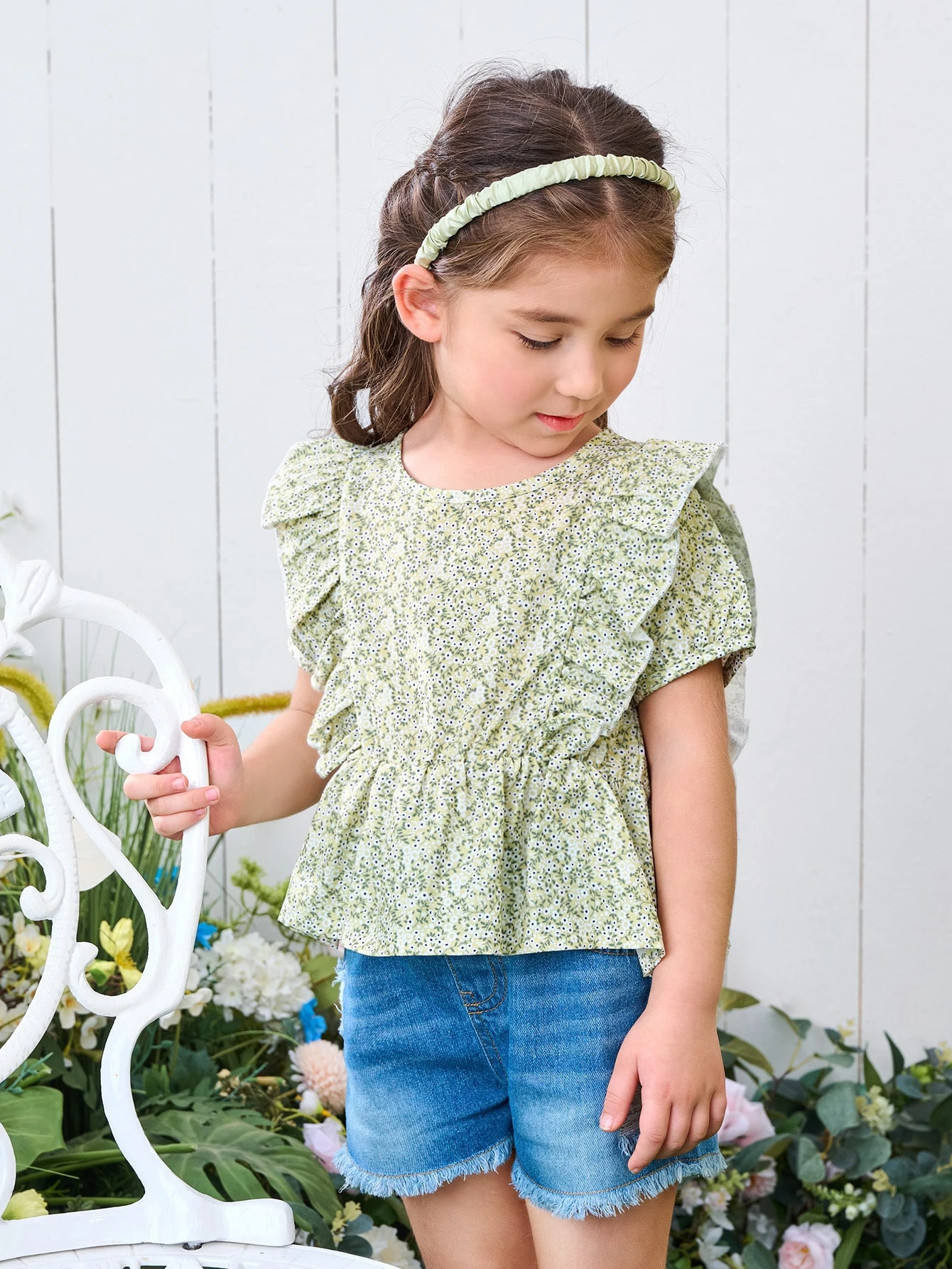 女の子幼児 小花柄 フリルトリム ペプラムブラウス