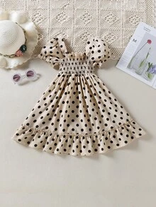 SHEIN 小女童波卡圓點泡泡袖胸部褶皺荷葉邊洋裝 - 米色 - 查看 2