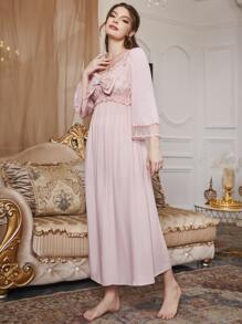 大蝴蝶结蕾丝细节睡衣长裙奢华家居服，秋季