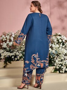 Mulvari 大碼印花不對稱下擺上衣和褲子套裝 - 藍色 - 查看 2