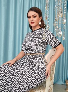 Mulvari Plus Allover Geo Print Dress Without Belt - Black and White - View 5