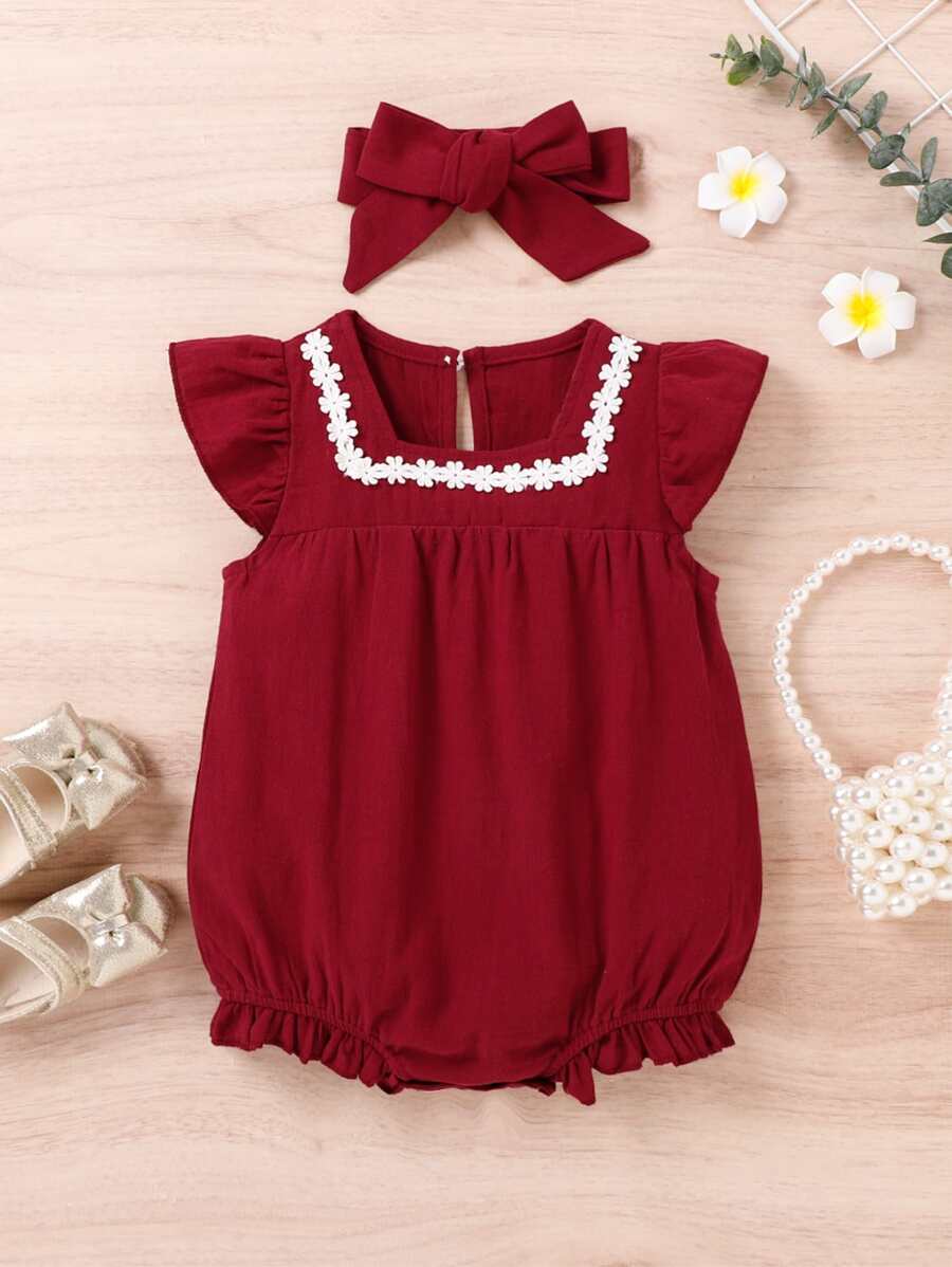 SHEIN Baby Girl Floral Appliques Frill Trim Keyhole Back Romper With Headband
