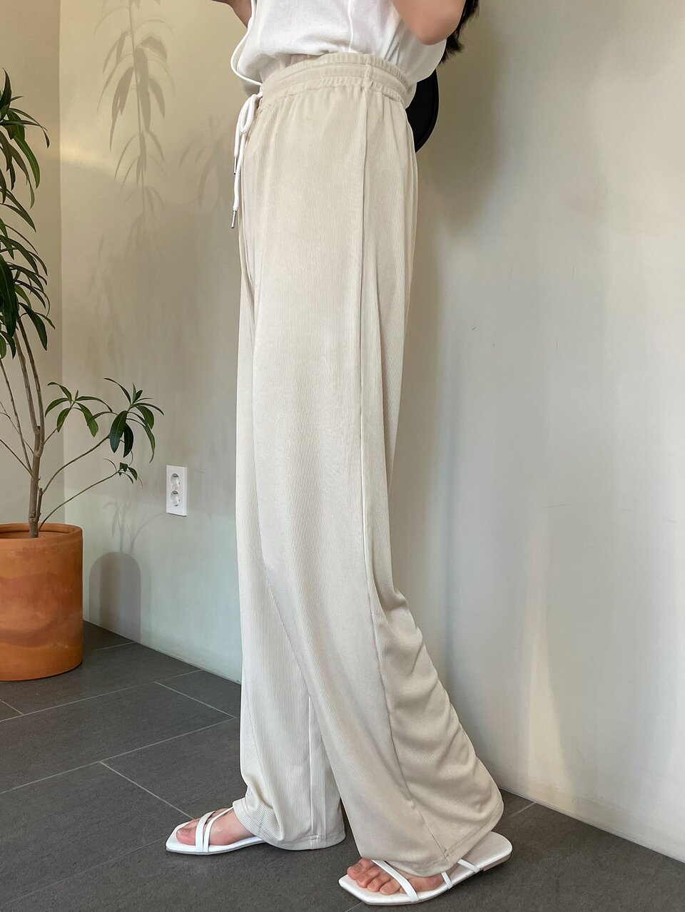 Drawstring Waist Rib-knit Wide Leg Pants