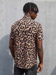 Manfinity RebelGame Áo sơ mi Nam Nút phía trước Báo Đường phố - Nhiều màu - Xem 2