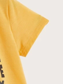 SHEIN Chàng trai trẻ in chữ tay ngắn cổ tròn thường ngày mặc hàng ngày, thích hợp cho mùa hè - Màu vàng - Xem 4