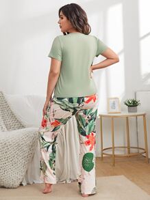 SHEIN Maternity Nursing Tee and Tropical Print Trousers Lounge Set - Multicolor - View 3