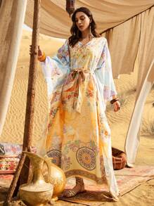 Al Najma 印花繫帶V領蝙蝠袖繫腰帶洋裝 - 彩色 - 查看 3