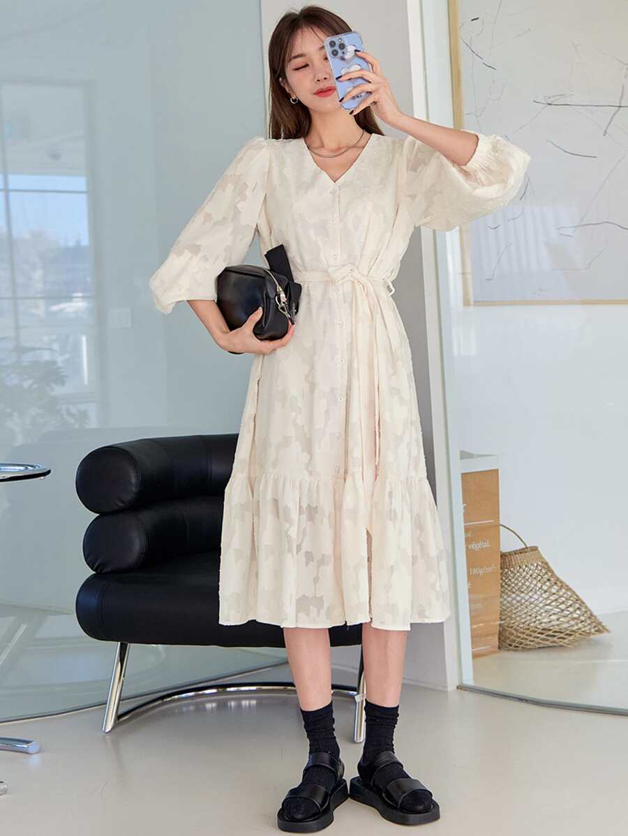 DAZY Đầm Thắt lưng Viên lá sen Nút phía trước màu trơn Thanh lịch - Màu be - Xem 1