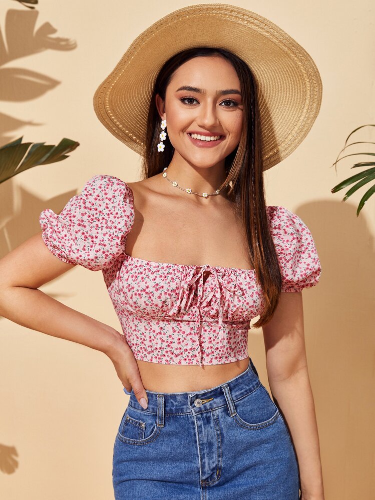 Soleia Square Neck Ditsy Floral Print Tie Front Crop Top - Baby Pink - View 5