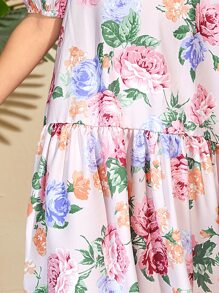 SHEIN 女孩泡泡袖滿身花卉娃娃裙 - 彩色 - 查看 5
