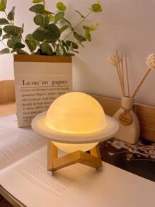 1 pieza Planeta Júpiter con soporte de madera, lámpara de proyección del cielo estrellado con pilas, luna de color blanco cálido/RGB cambiante, decoración de luz del planeta Saturno para dormitorio, camping, fiesta, vacaciones, Navidad - Amarillo - Ver 5