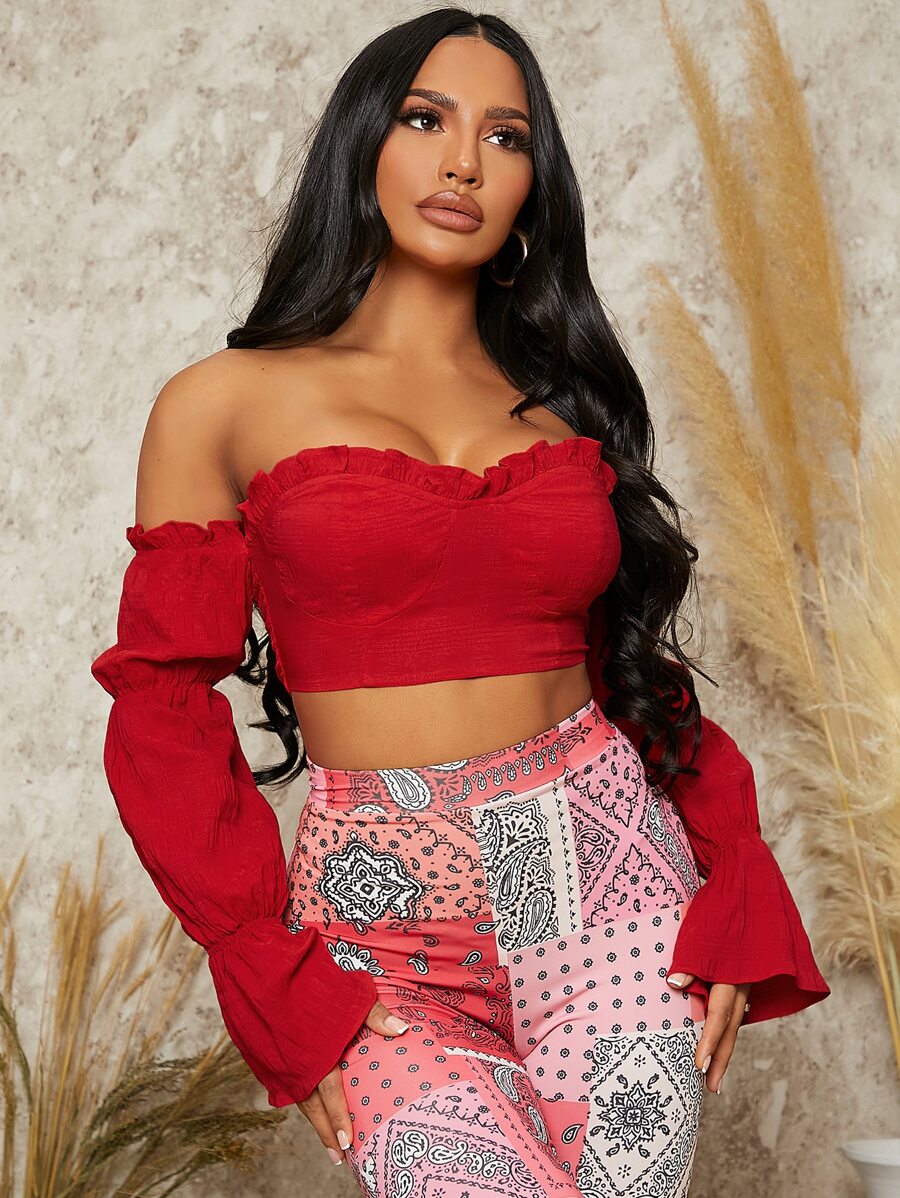 SHEIN SXY Parte superior corta de fiesta con hombros descubiertos y ribete de volantes - Burdeos - Ver 1