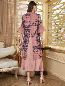 Divindia Floral Embroidery Split Tunic With Pleated Hem Dress - Dusty Pink - View 2