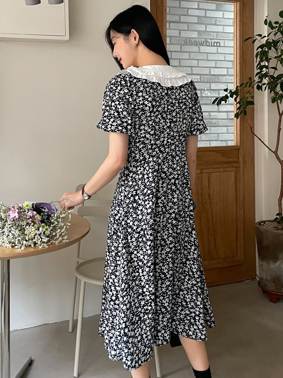 Ditsy Floral Tie Front Peter Pan Collar Dress