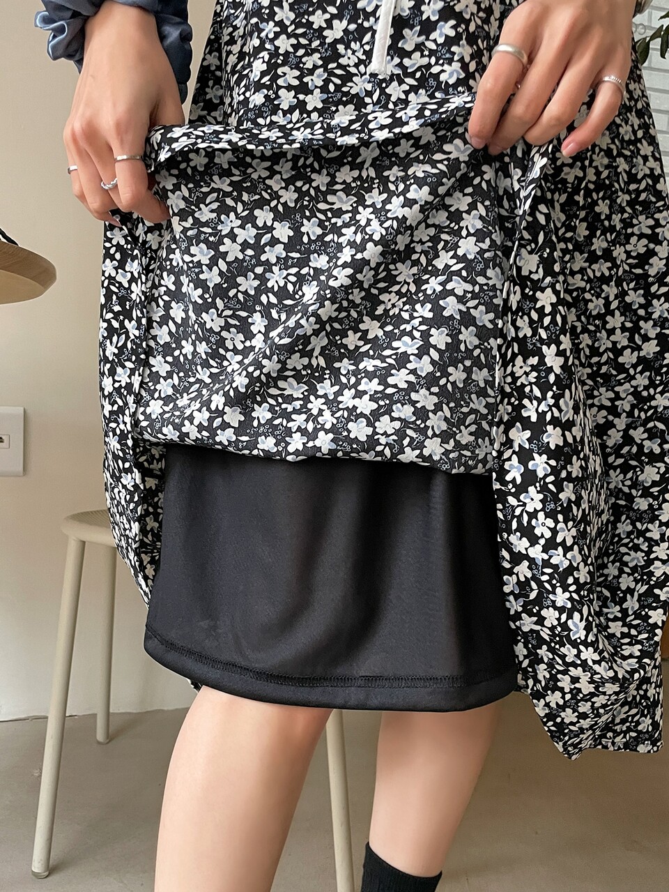 Ditsy Floral Tie Front Peter Pan Collar Dress