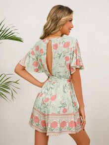 SHEIN VCAY 交叉前滿版花卉腰帶連身短褲 - 綠色 - 查看 2