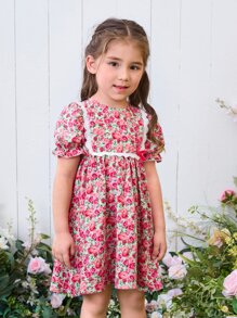 SHEIN 小女童印花泡泡袖蝴蝶結細節洋裝