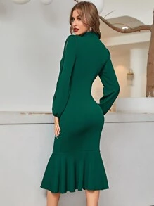Modelyn 素色開衩袖魚尾裙下擺連衣裙 - 綠色 - 查看 2