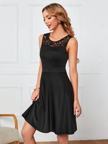 蕾絲拼接後拉鍊洋裝 - 黑色 - 查看 3