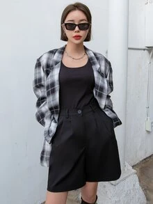 DAZY 素色斜口袋短褲 - 黑色 - 查看 2