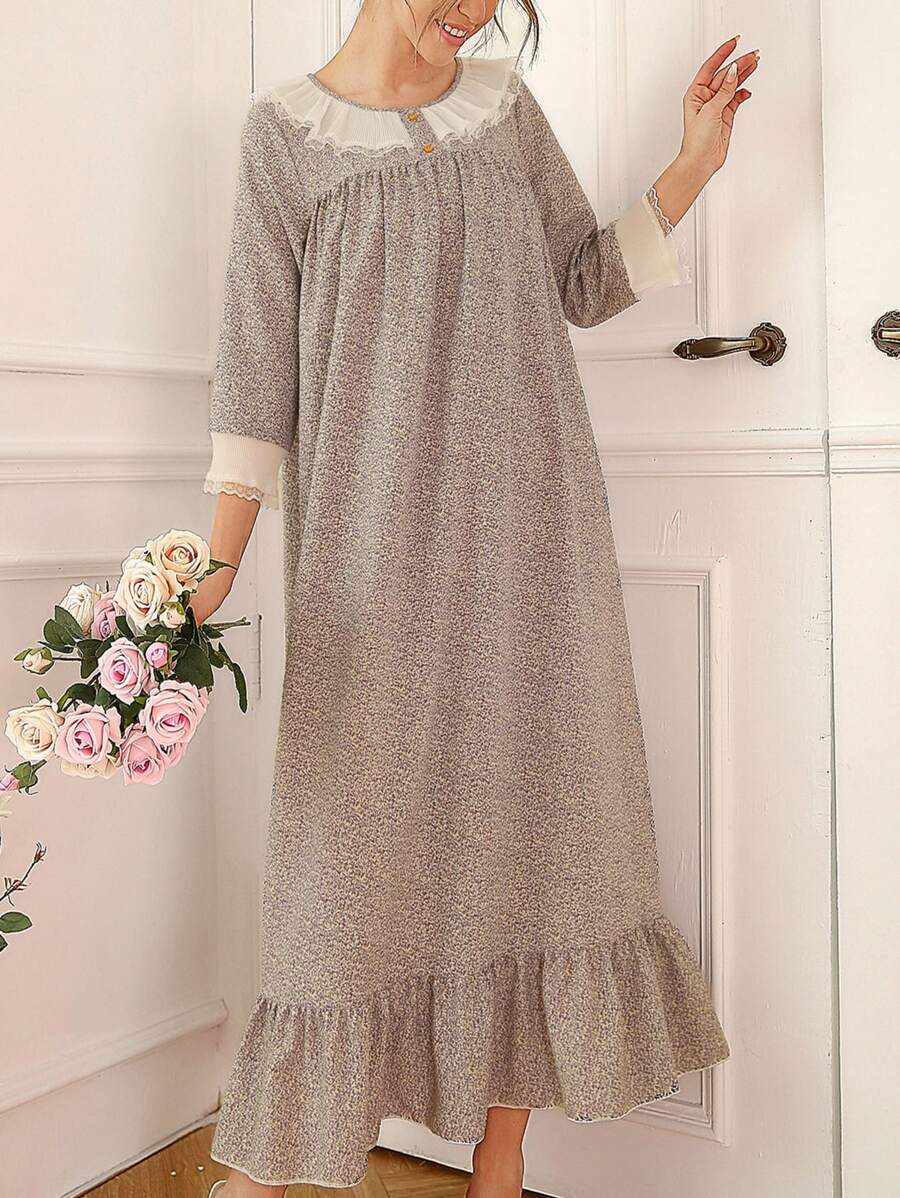 Vestido de dormir con estampado bajo con fruncido