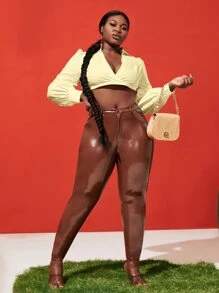 Slaydiva 大碼翻領圍裹胸襟開衩側短款上衣 - 黃色 - 查看 4