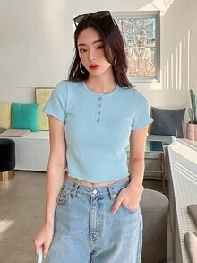 DAZY 前紐扣華夫格編織短款素色T恤 - 淺藍色 - 查看 3