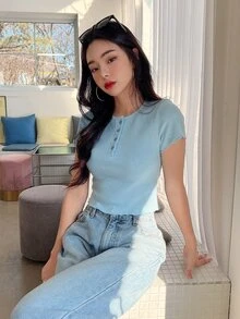 DAZY 前紐扣華夫格編織短款素色T恤 - 淺藍色 - 查看 8