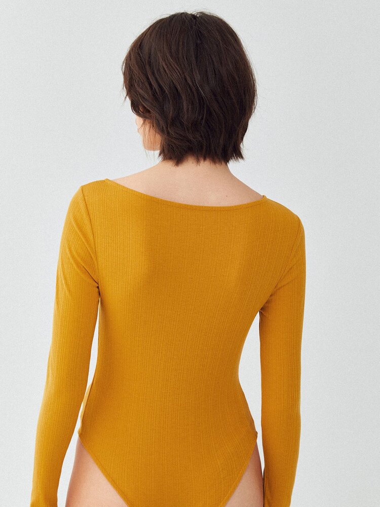 Body en polyester recyclé à col asymétrique