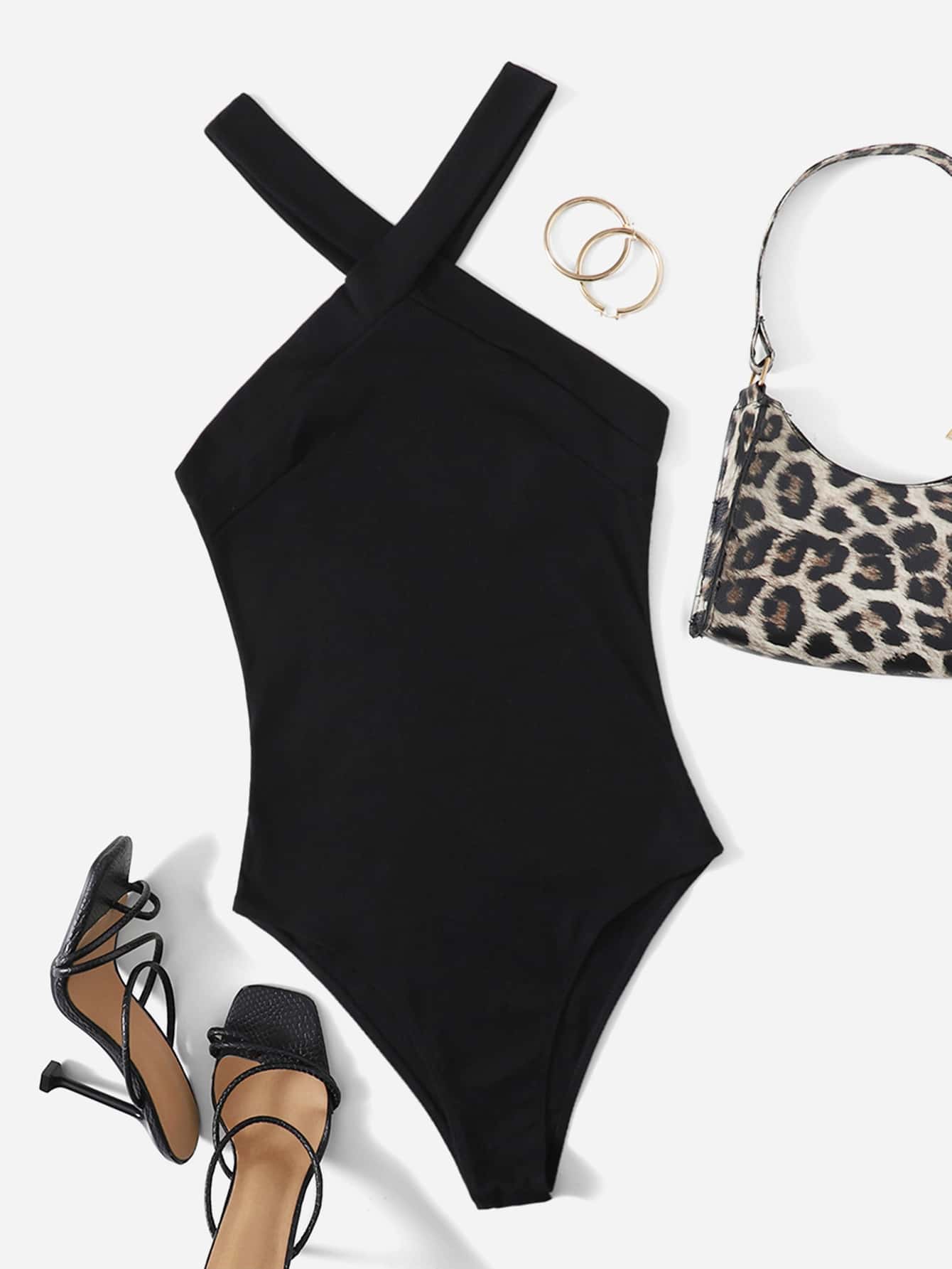 SHEIN EZwear Solid Halter Bodysuit
