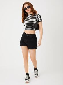 SHEIN EZwear Summer Outfits Two Tone Striped Crop Tee - Black and White - View 3