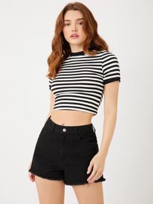SHEIN EZwear Summer Outfits Two Tone Striped Crop Tee - Black and White - View 6