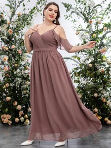 SHEIN Belle 大碼挖肩褶皺拼塊荷葉邊雪紡伴娘洋裝 - 紅木色 - 查看 1