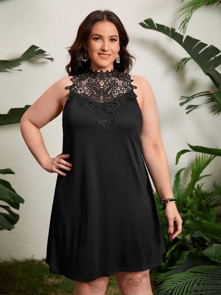 SHEIN 大碼提花蕾絲肩部後鎖孔洋裝 - 黑色 - 查看 1