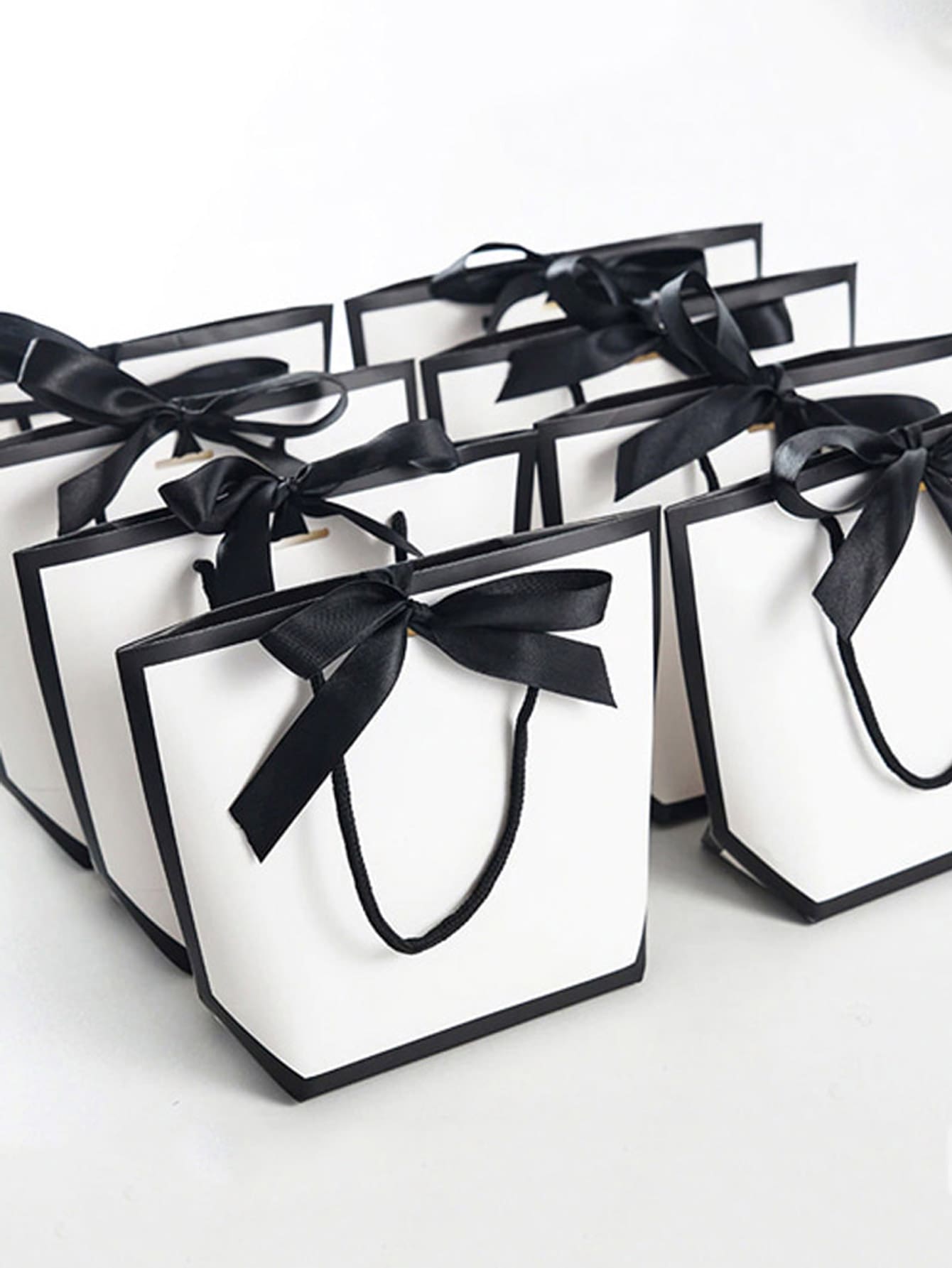 10 piezas Bolsa de regalo de panadería de cocina con diseño de lazo - Blanco y Negro - Ver 1