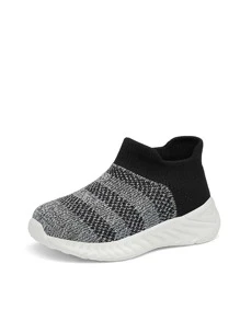 Boys Two Tone Slip On Running Shoes - Multicolor - View 4