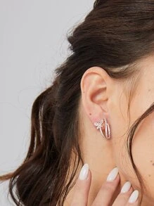 方晶鋯石和蝴蝶裝飾耳釘 - 金黃色 - 查看 1