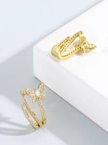 方晶鋯石和蝴蝶裝飾耳釘 - 金黃色 - 查看 2